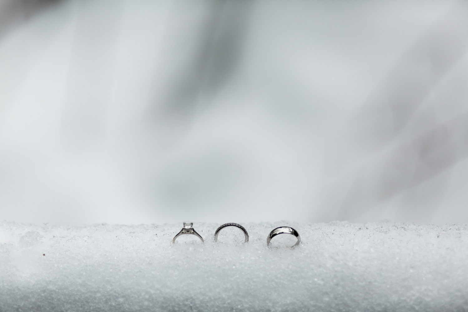 Leavenworth Winter Wedding Rings in the Snow.jpg