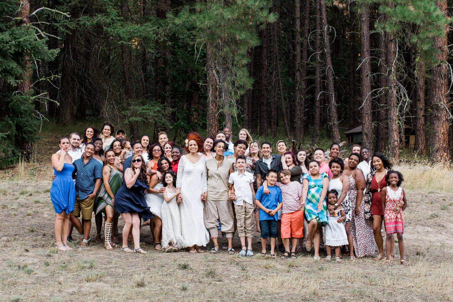 leavenworth washington boho camground wedding photography group photo.jpg