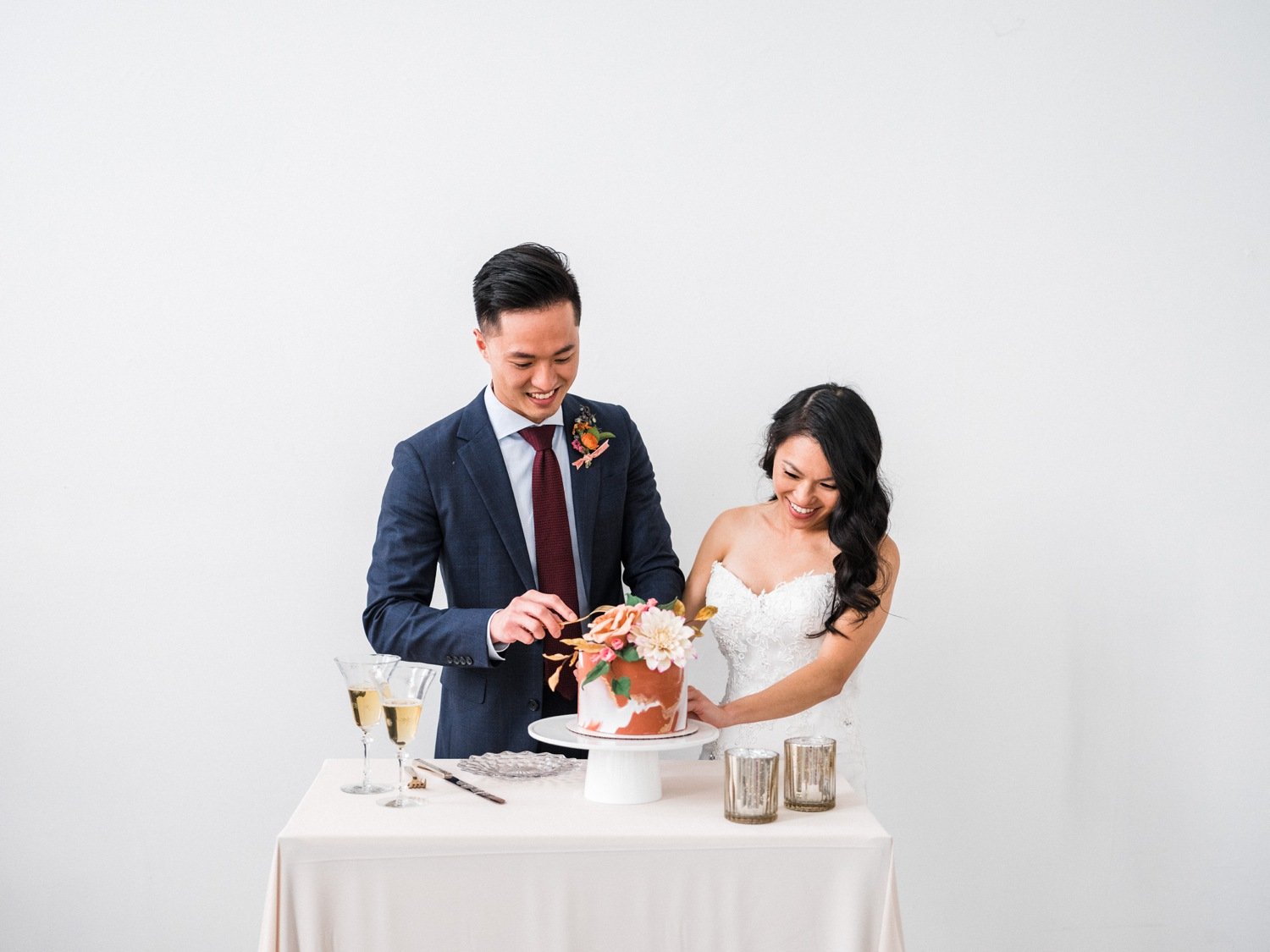 seattle_pioneer_square_elopement_photography_59.jpg