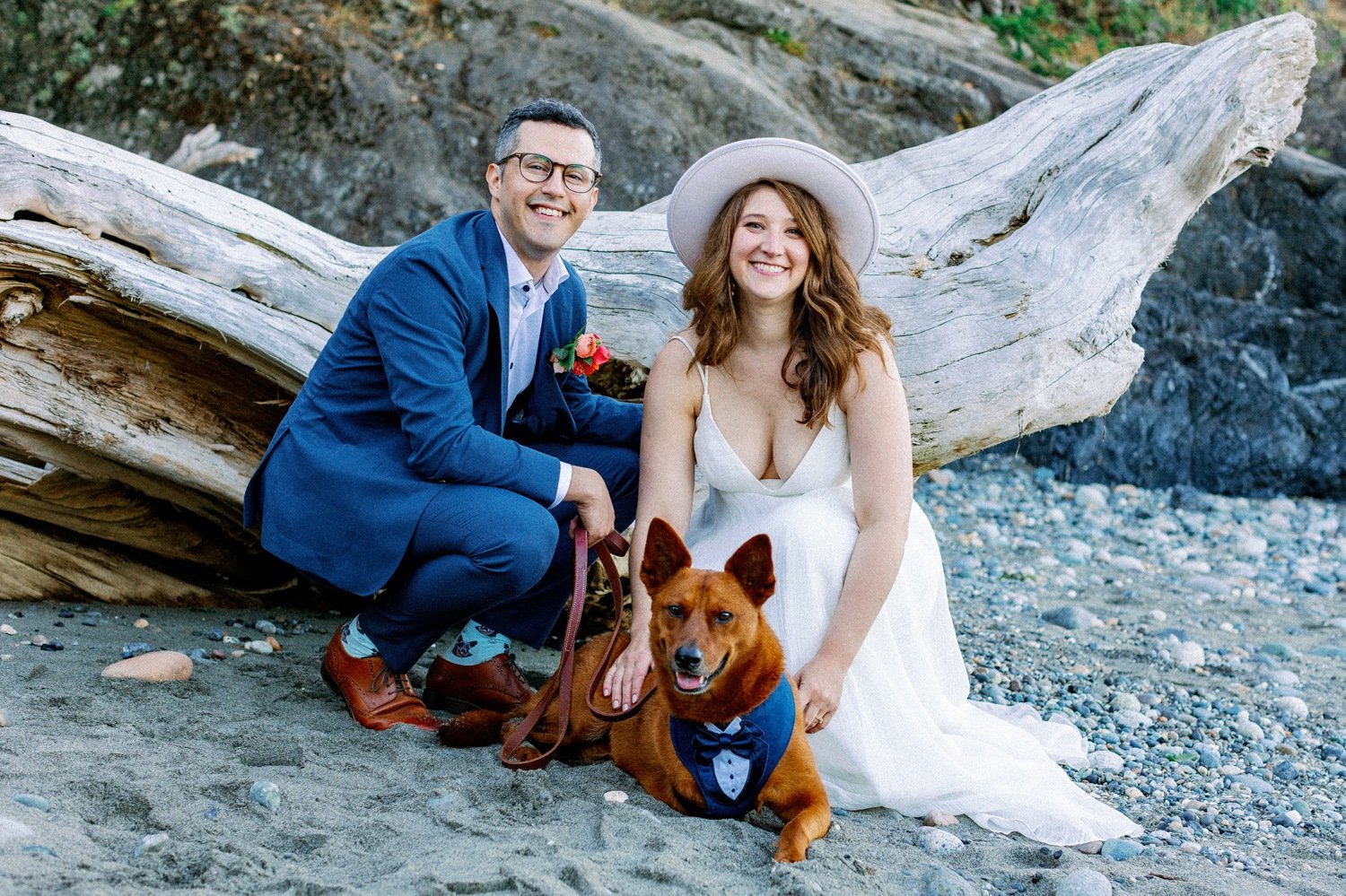 deception_pass_elopement_beach_wedding_47.jpg