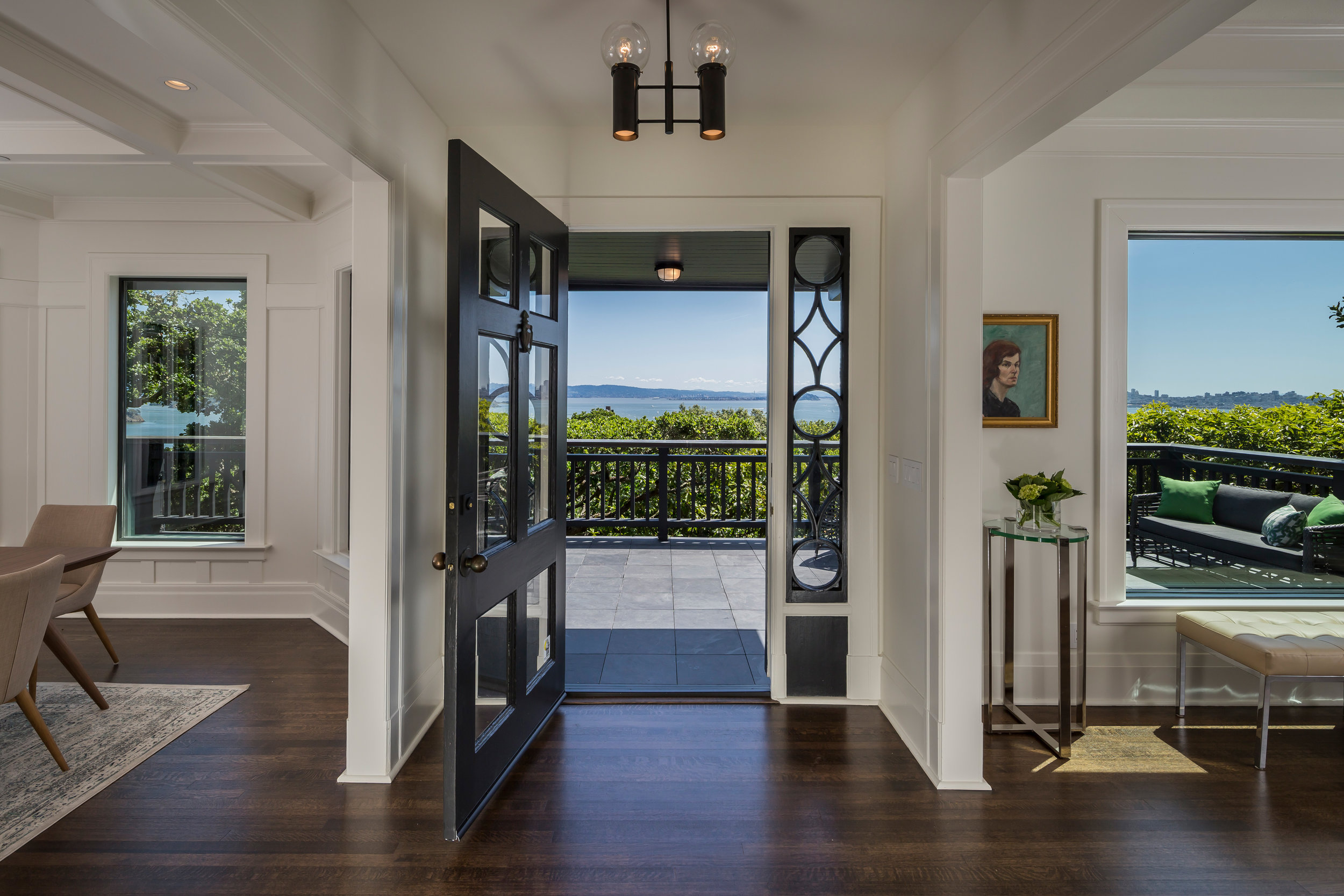 L2_Entryway_2526.jpg