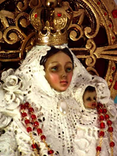 Close-up — MADONNA WITH CHILD