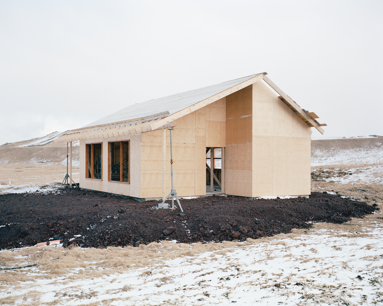  Höfðavegur, Vestmannaeyjar, 2015.  Project Statement  