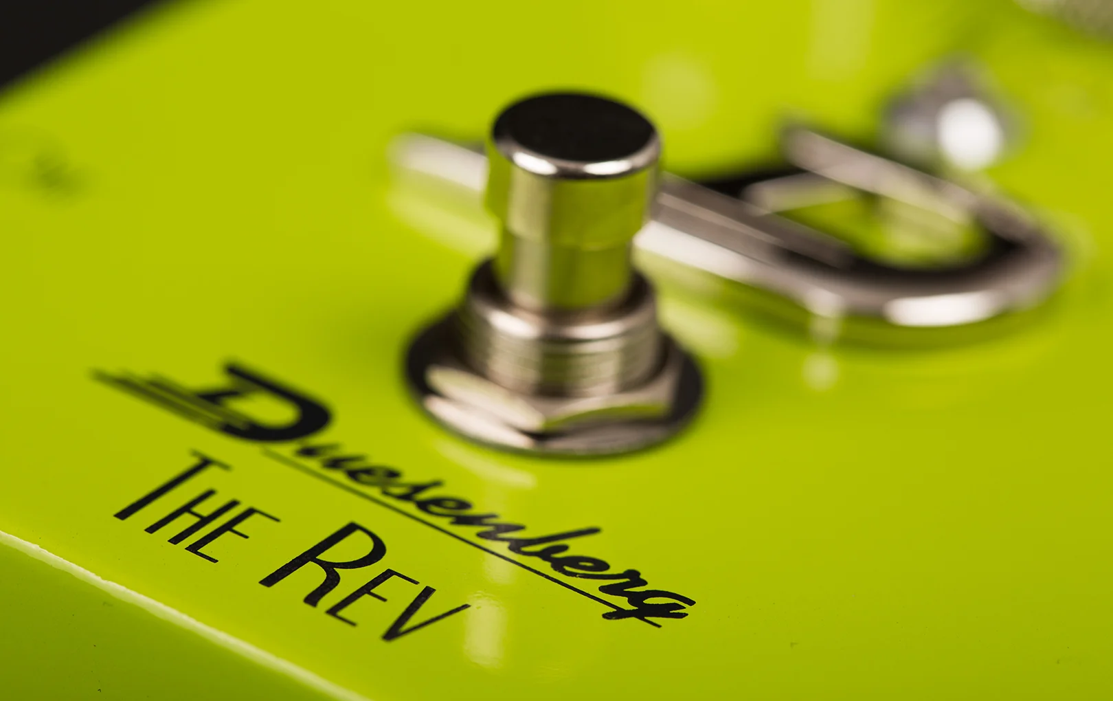 therev_detail2.jpg