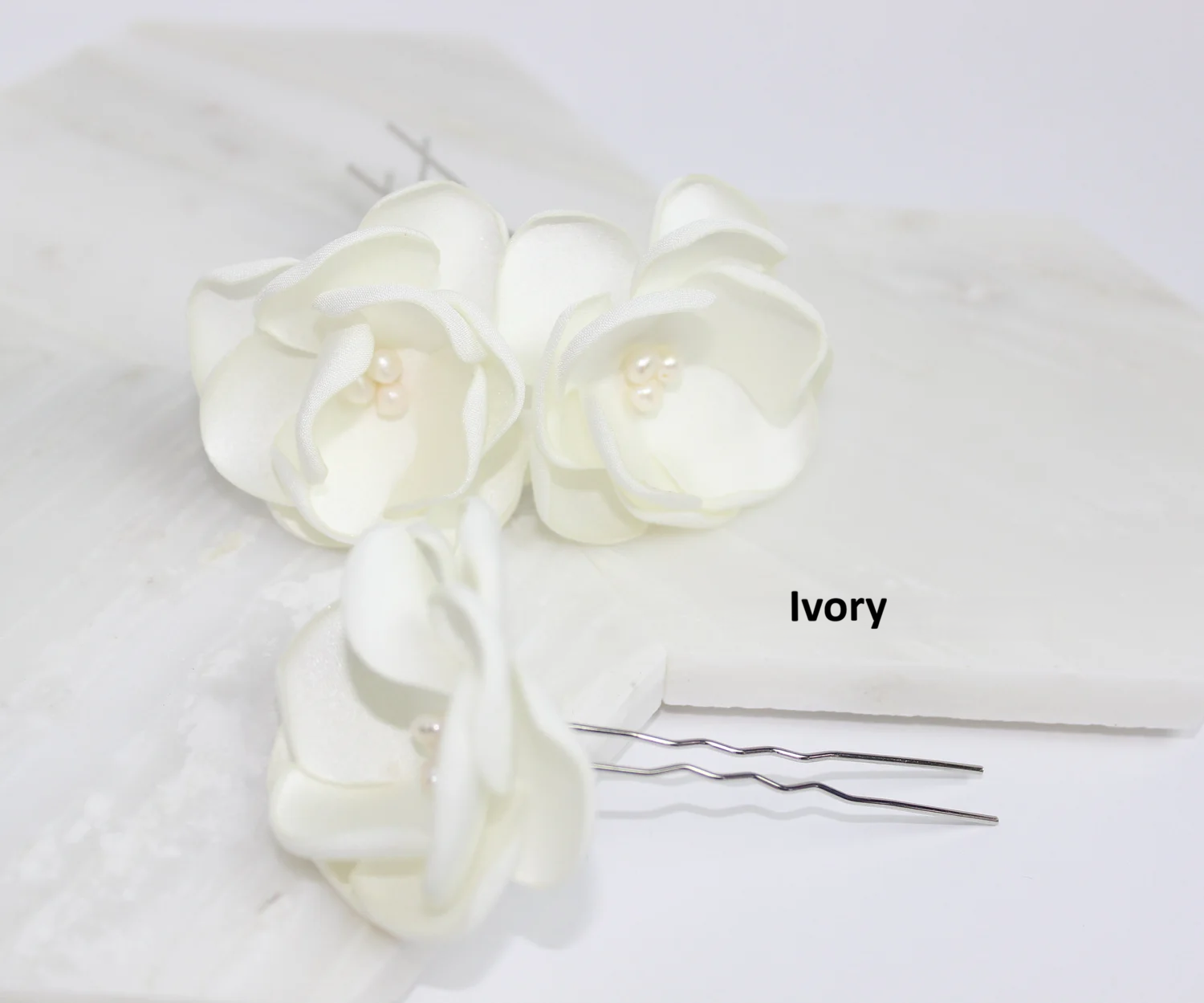 ivory u pin.png