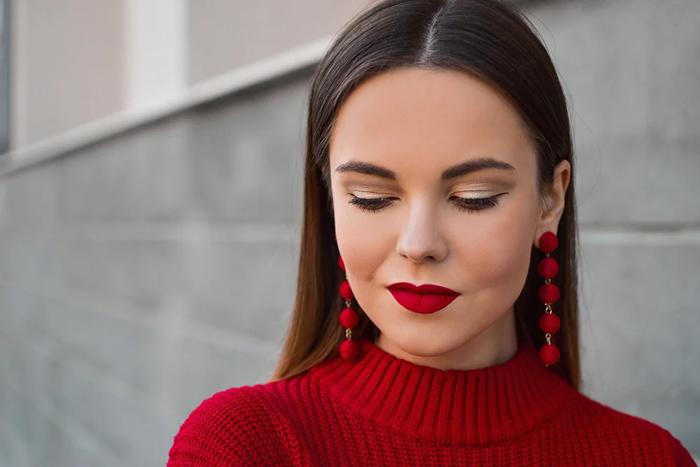 red-lips.jpg