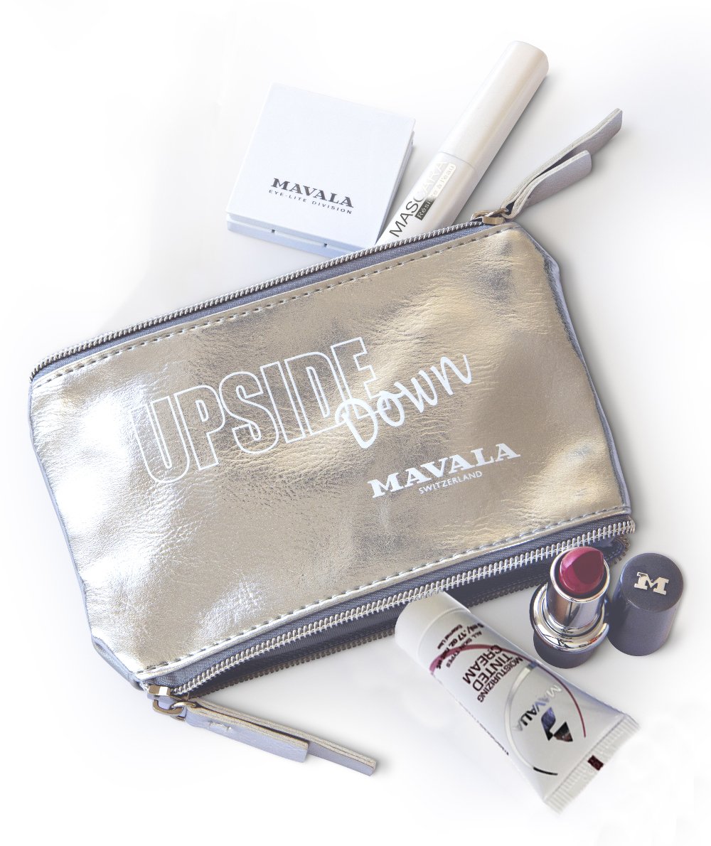 UPSIDE-DOWN MAKEUP POUCH