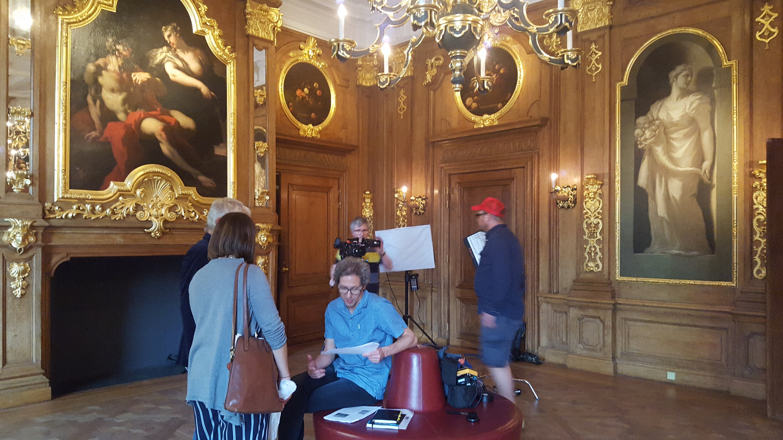 TV opnames Den Haag museum , visagie op locatie