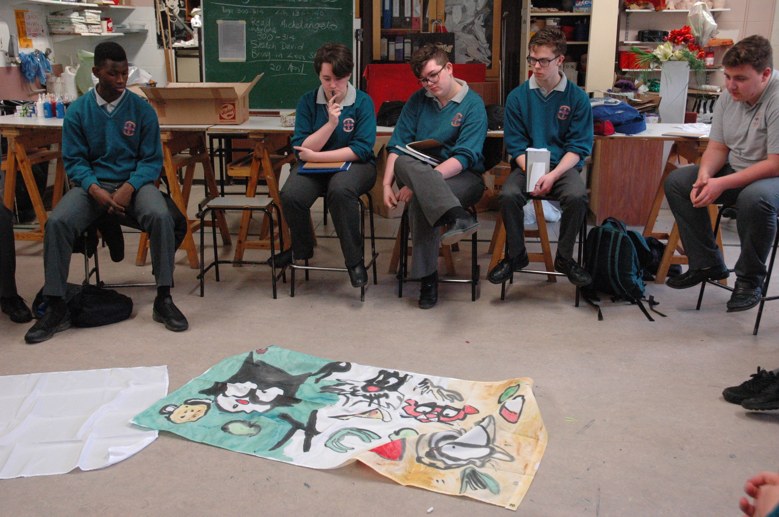  Students discussed representation and flags. Eoghan presented them with alternative Irish flags and asked them to imagine what it would mean if they had of been hoister outside the GPO during the rising.&nbsp; 
