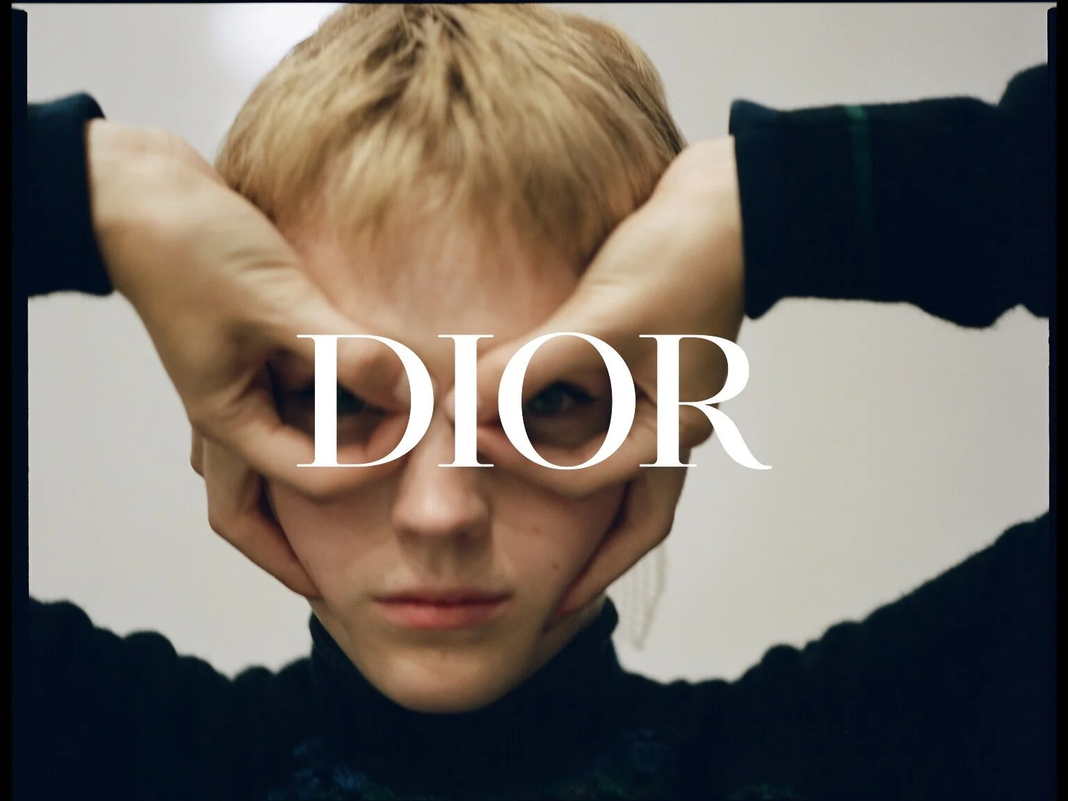 DIOR 2K MASTER Uppercase.00_00_04_10.Still001.jpg