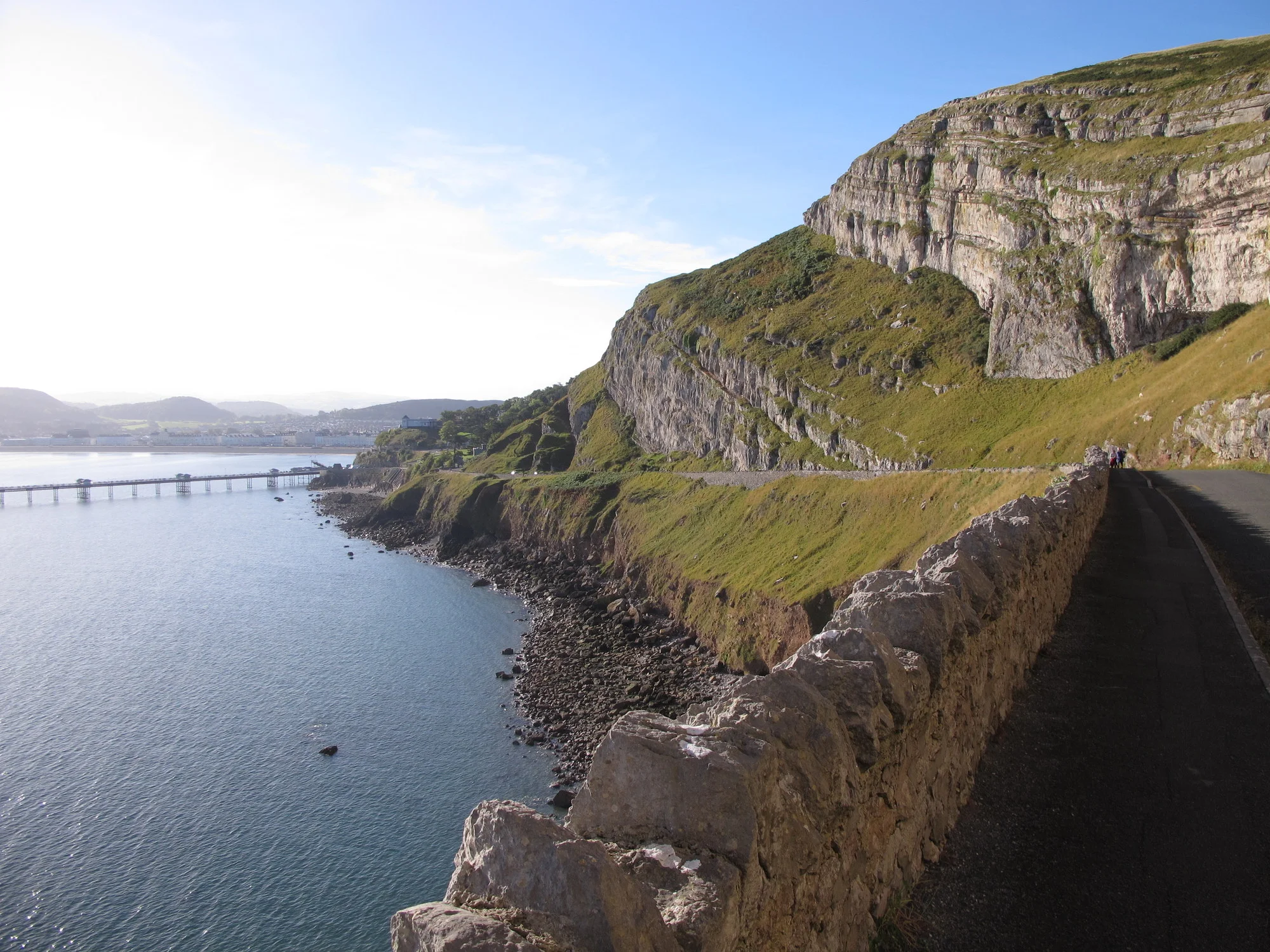 WalesCoastPath.jpg