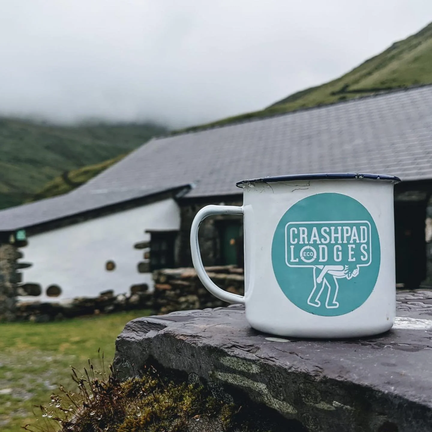 Some very #ominous and #scenic photos taken by our good friends at @taithnw who had a weekend stay with us. We @crashpad_lodges at #yrhelfa highly recommend you take a look at their gear as it&rsquo;s all locally sourced and also come with a &ldquo; 