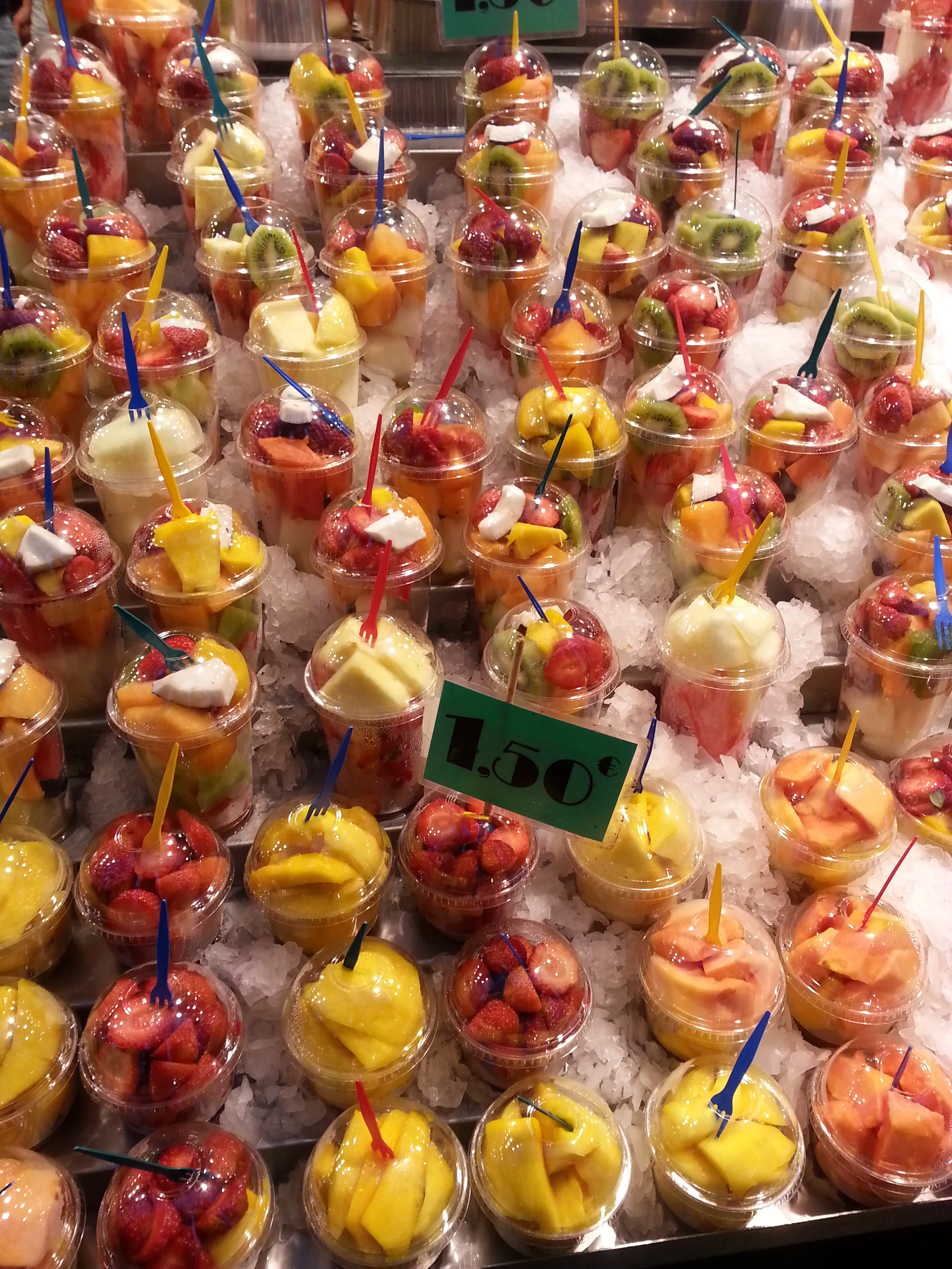  Fresh fruit at the open market&nbsp; 
