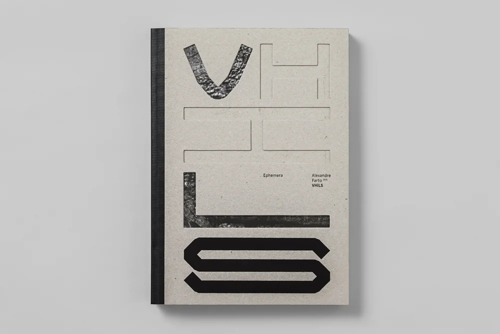 04a M248883_1000X750_72DPI.jpg