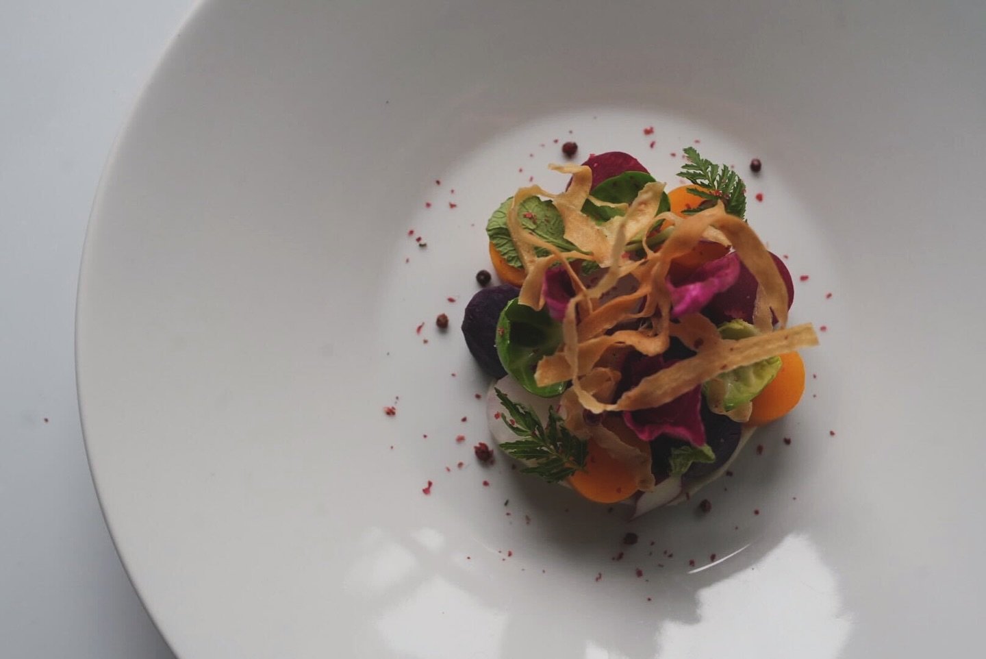 BEET &amp; SWEET POTATO
daikon + parsnip + pink peppercorn 

for our incredible friends at @noguchimuseum, celebrating the 2025 Isamu Noguchi Award recipients as well as Isamu Noguchi&rsquo;s 121st birthday 

Planning: @caitandjules 
Rentals: @broadw