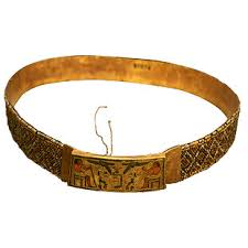 The beaded belt of Prince Ptahshepses, dating to Dynasty 6 (ca. 2323-2150 BCE). Because the beads were strung on gold wires, the belt survived the millennia intact. The beading technique is likely to be what we would call peyote stitch. Image courtesy Egyptian Museum, Cairo. 