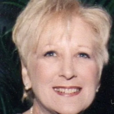  Linda Winn of ArtCo Consultants, FL. Linda says: " Valerie is not only a brilliant, creative jewelry designer, but she also has a deep knowledge of beads, their origins, and their history. Although she makes incredibly beautiful and unique contemporary jewelry, she is, at the same time, a scholar, researcher, historian and writer. She conducts her jewelry business with the highest personal service and integrity and creates beautiful originally designed and well executed pieces." (A s Linda posted on Linked In, July, 2015.) 
