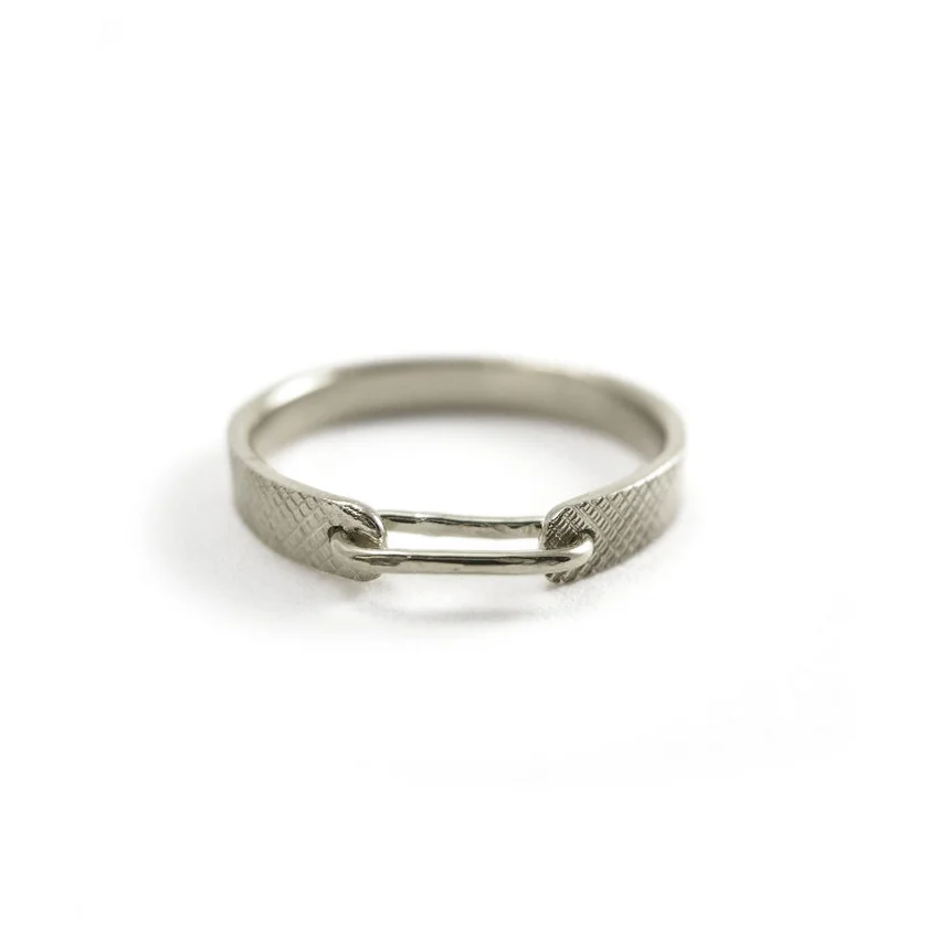 linked in love band | wedding band | gold band | gold ring | recycled gold | 18k white gold | handmade in san francisco | sharon z jewelry