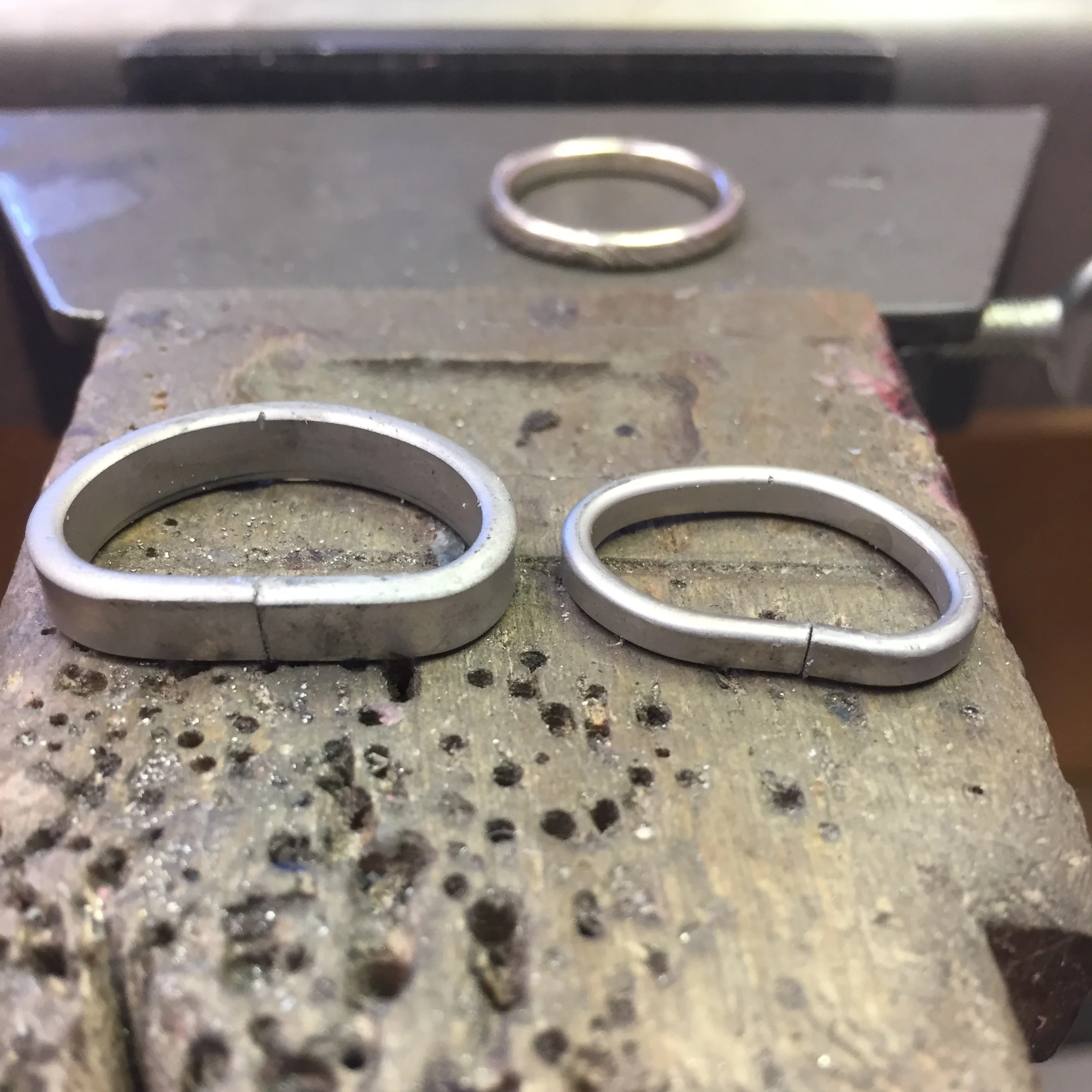 The+two+rings+-+formed+into+rough+circles+-+just+prior+to+soldering.jpg
