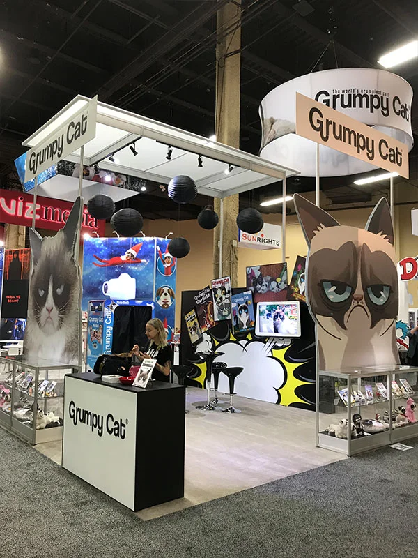 Grumpy-Cat-Rental-Octanorm-Exhibit-Stand-2.jpg