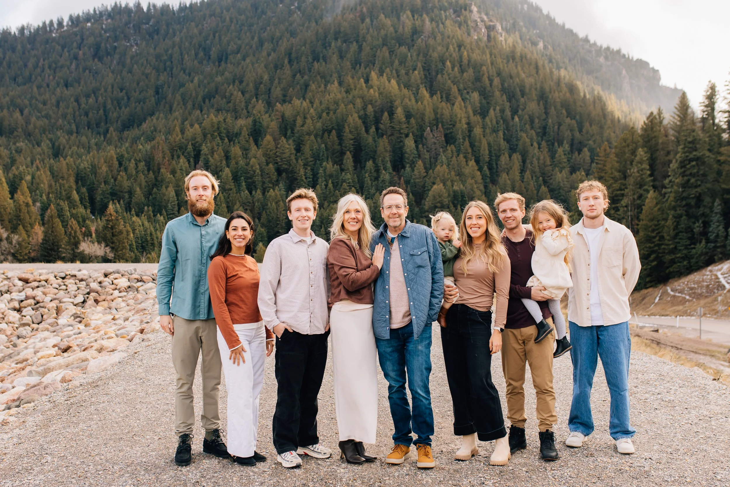 RACHELAMYPHOTOGRAPHYHECKEXTENDEDFAMILY-11.jpg