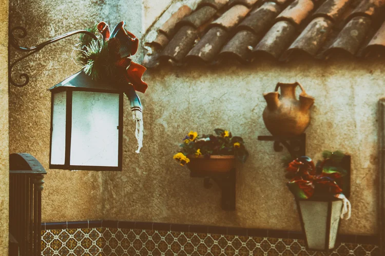 5 Gifts NOT To Get Photographers This Holiday Season