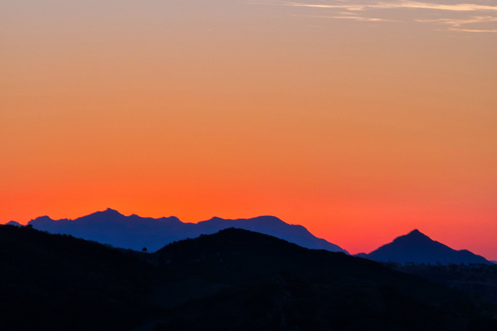 Let The Topanga Gradient Take Over Your iPhone!