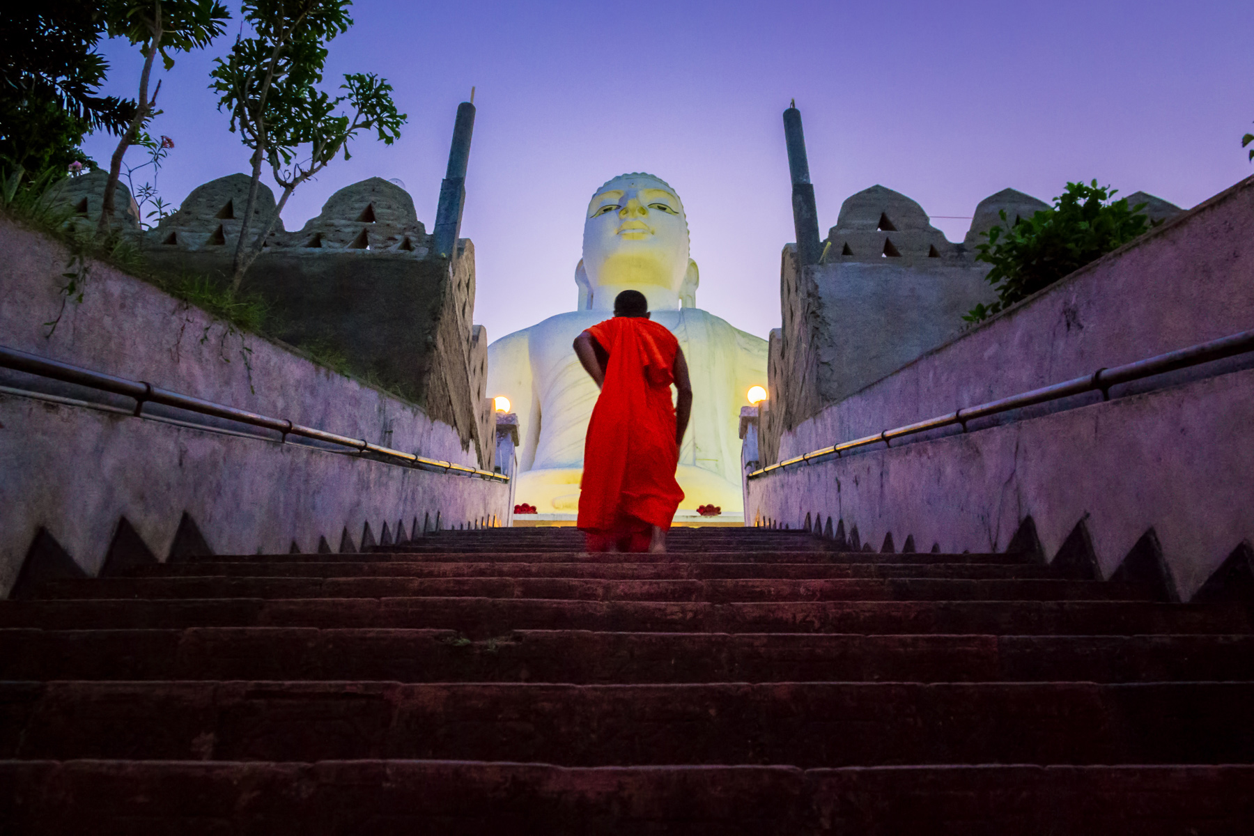 Wasim-Muklashy-Photography_Kandy_Sri-Lanka_February-2015_Samsung-NX1_18-200mm_-SAM_6951_1800px.jpg