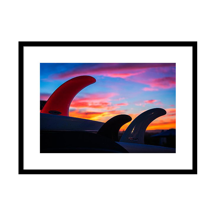 a-surfers-sun-sets-wasim-muklashy.png