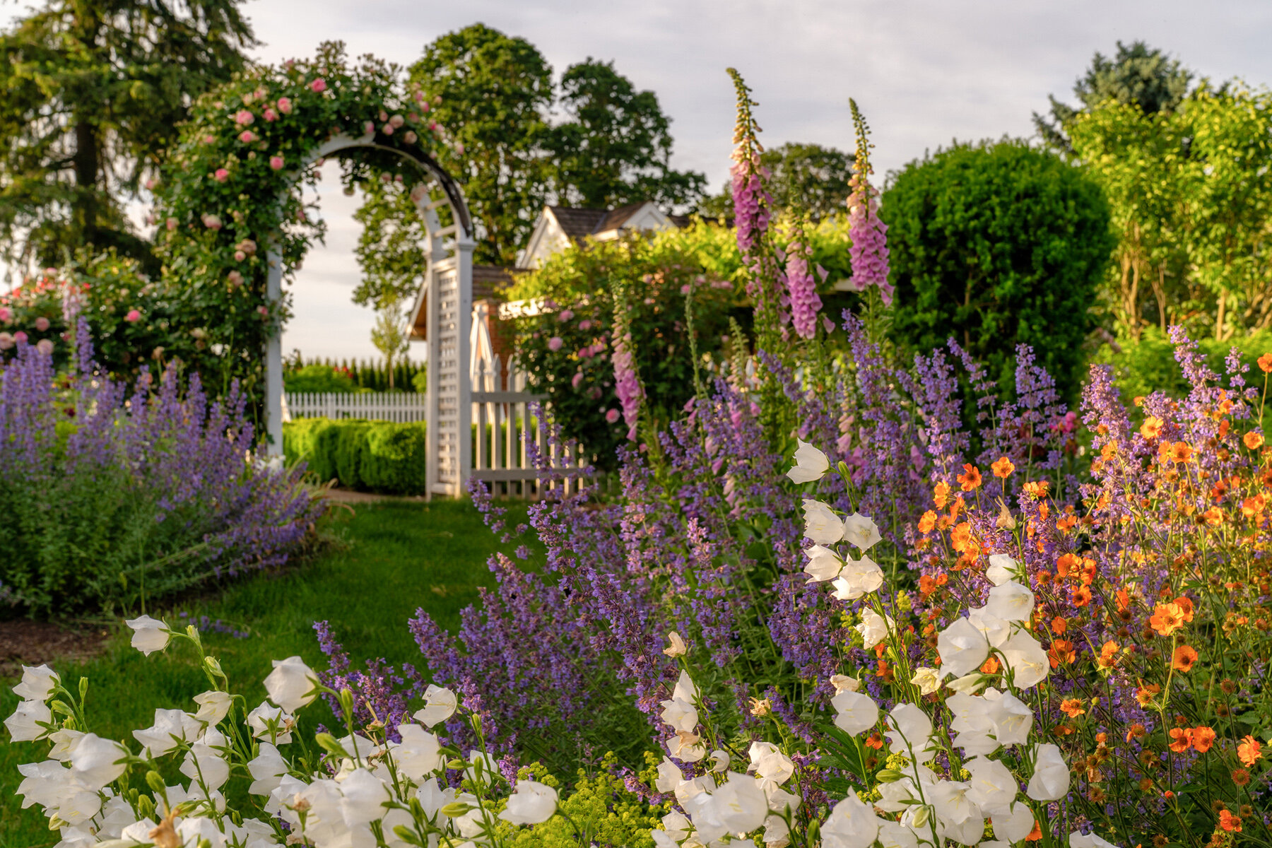 Oakwood Gardens_Hillsboro Oregon_Spring 2020