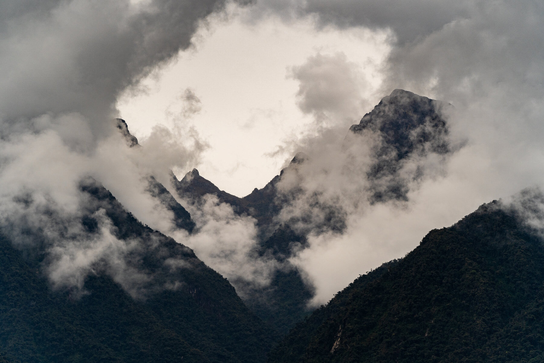 341_Wasim Muklashy Photography_Andes Mountains_Peru_Quechua Benefit_Cusco_Cuzco_Sacred Valley_Ollantaytambo_Machu Picchu.jpg