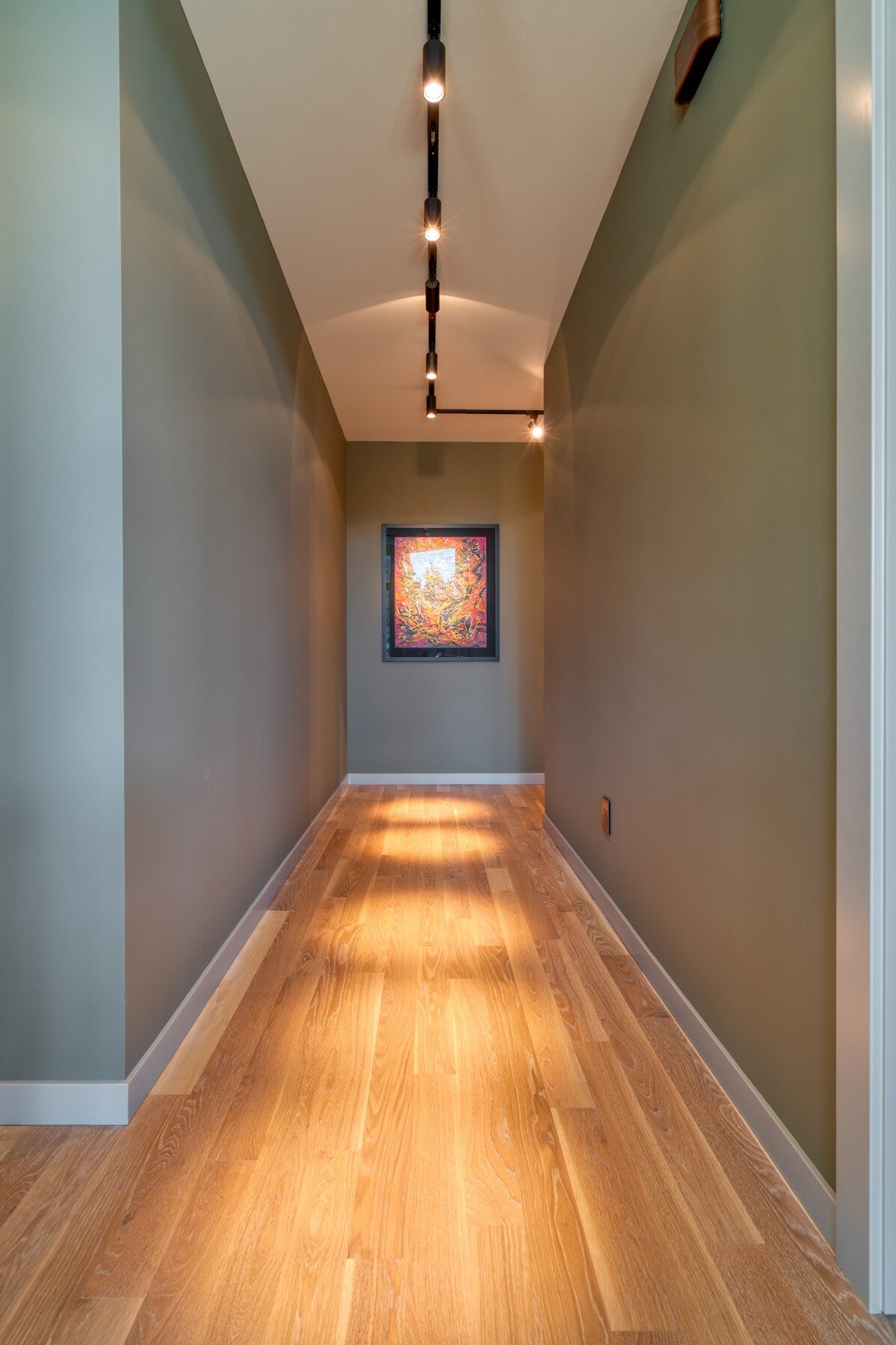 _Pro Property Photos by Wasim_Bend Real Estate Photographer Bend_The Hardwood Floor Company_409.jpg