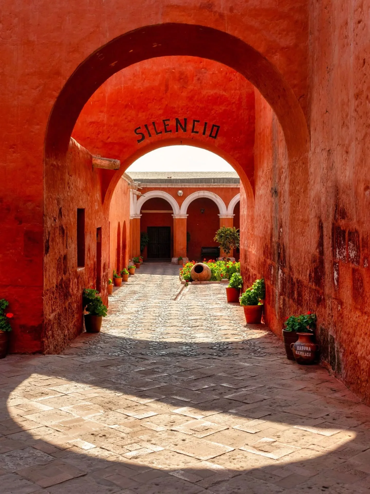 moments of silence.
-
a #peru zen moment byWasim.com 
-
if you want more neato nature stuffs, find me on Bluesky, been spending a LOT more time posting photos there. no ads no zuckfuckery and superior control over what and who does (and doesn't) show