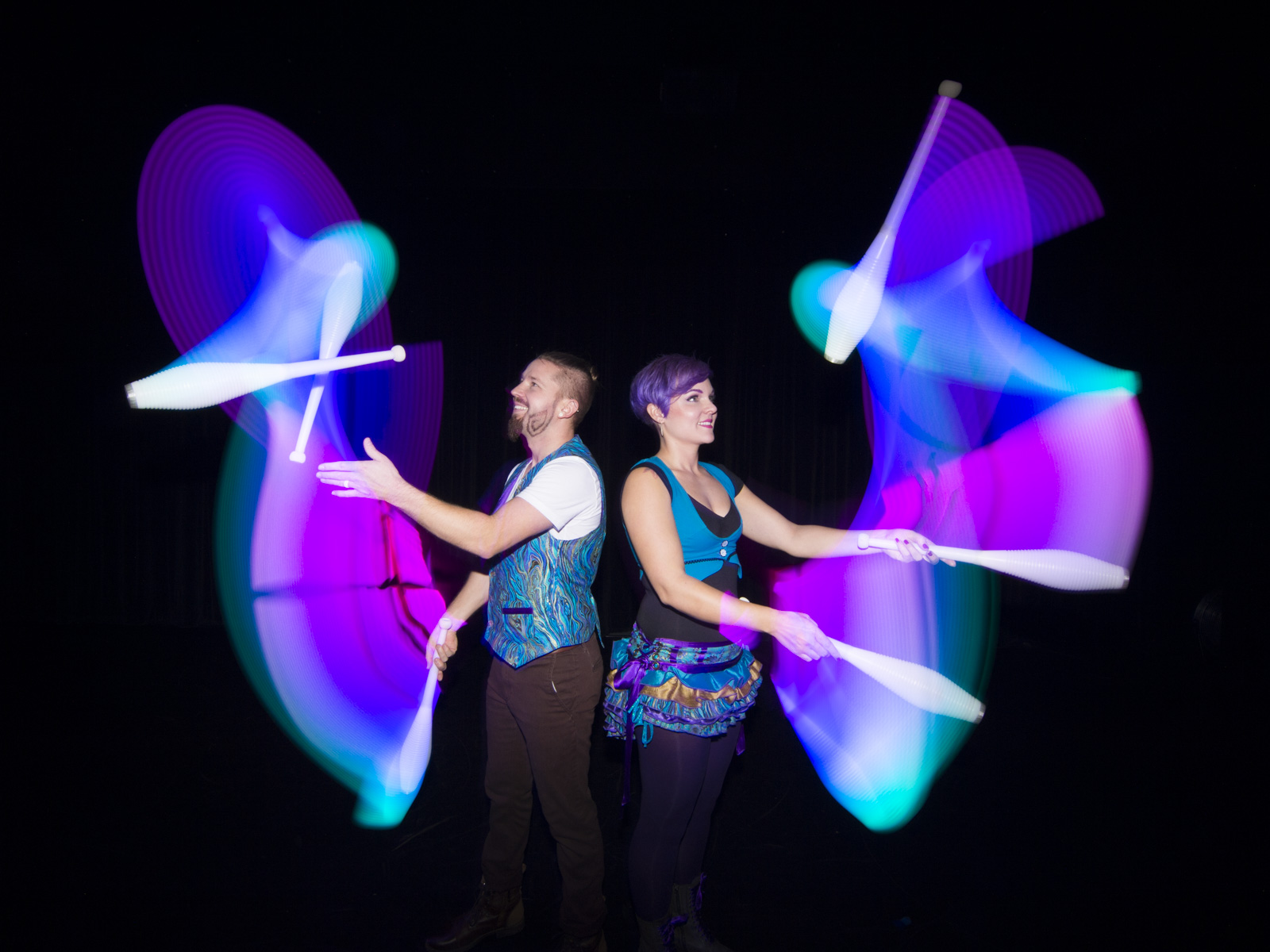 Glow Juggling