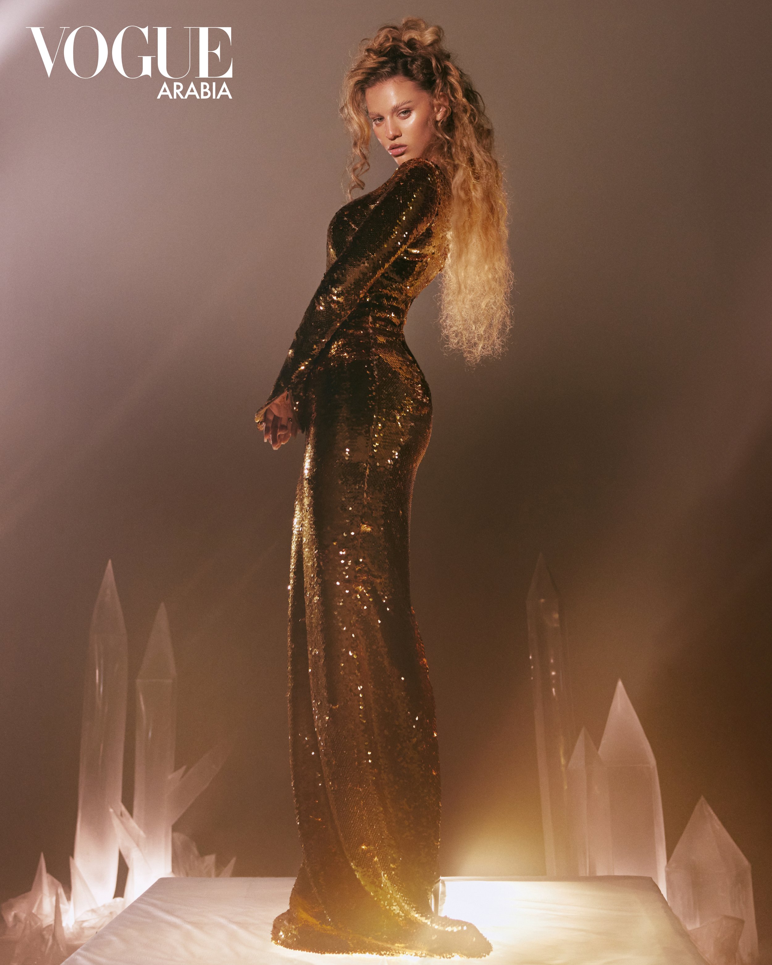 WELL COVER STORY_ELYANNA_05.jpg