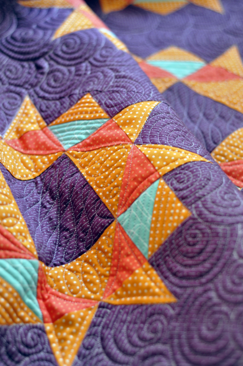Quilt pieced and photographed by Alison Gamm .