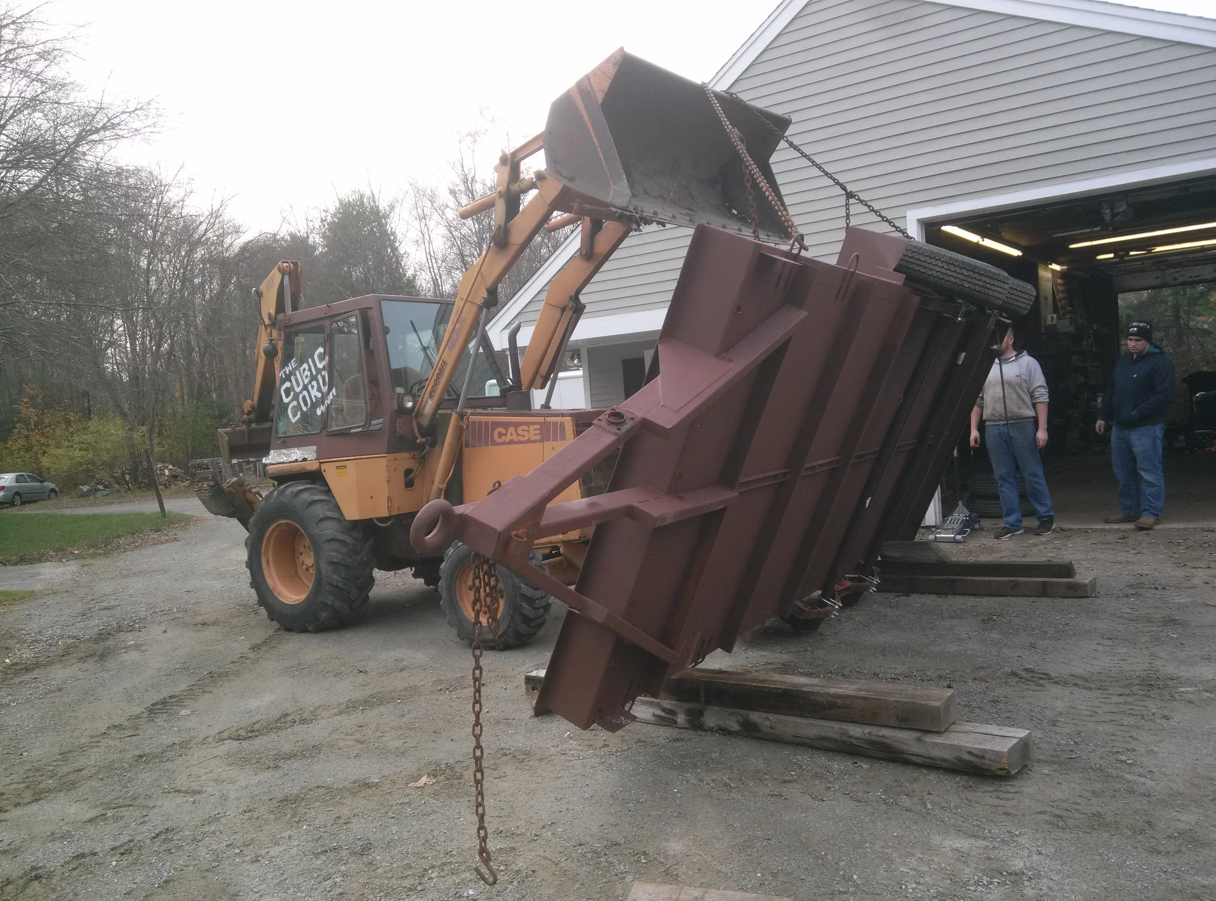 Priming the trailer