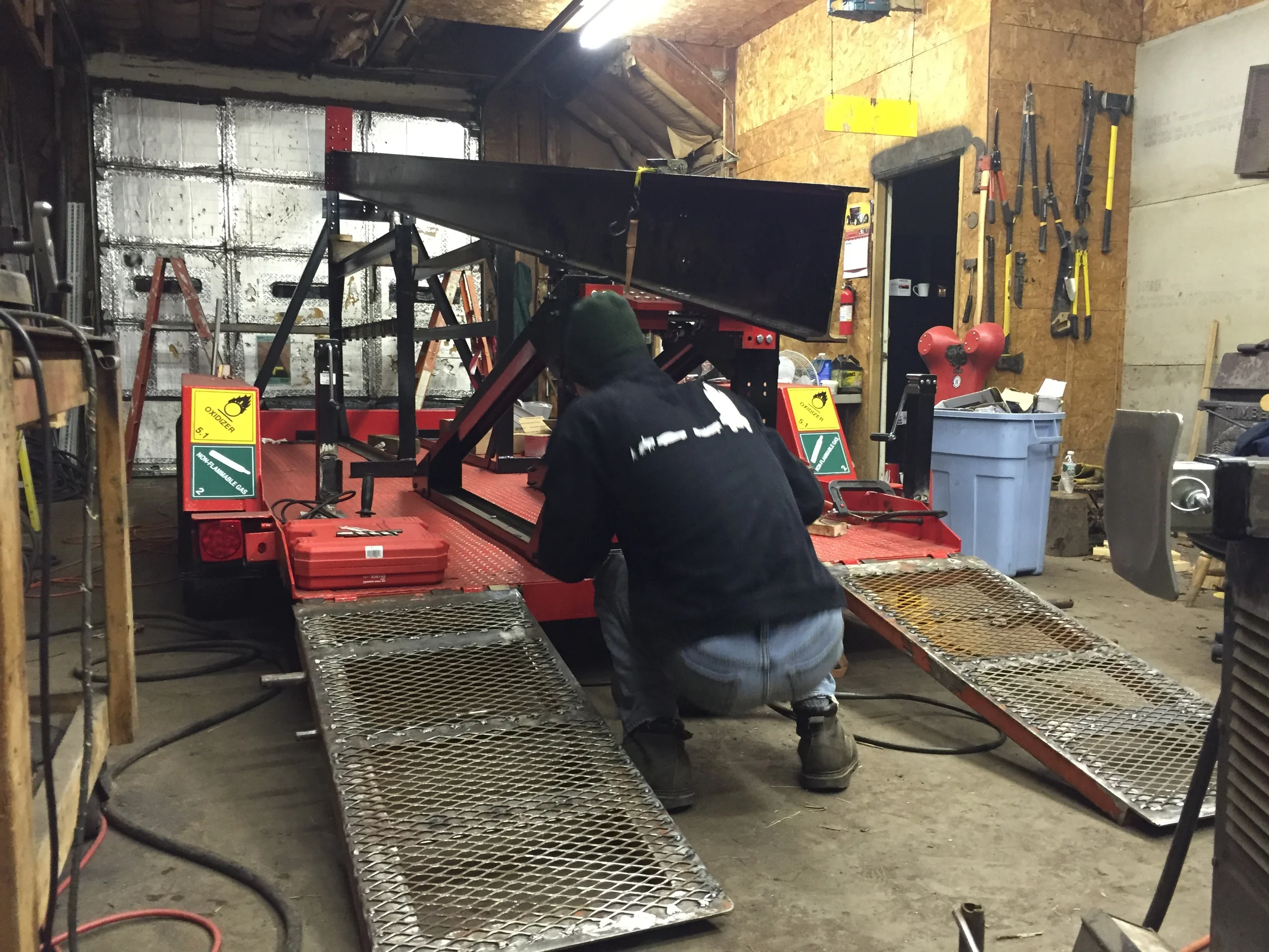  Drilling out the I-beam connector 