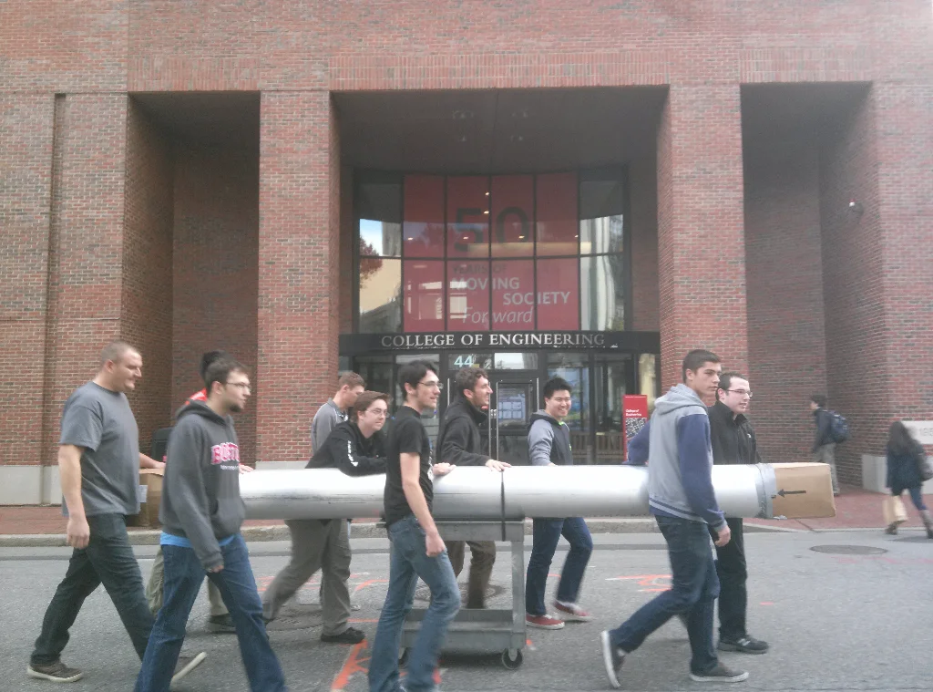 Members of the team transporting the Starscraper oxidizer tank