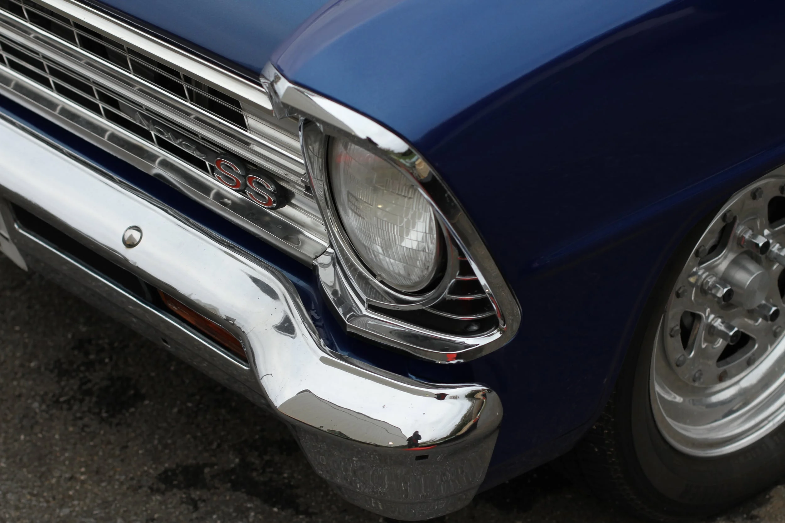 Chevrolet SS Head Lights