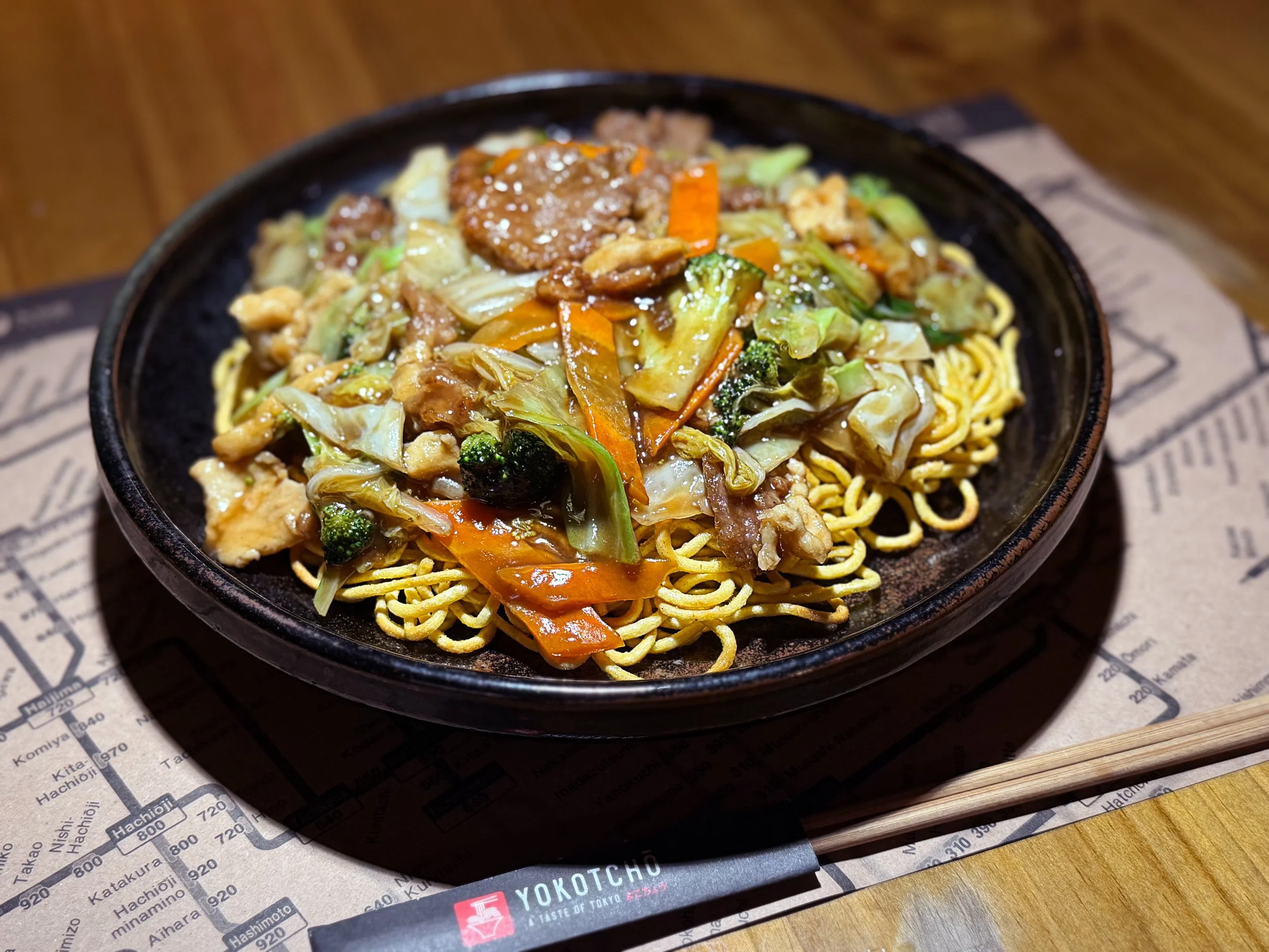 EdoZushi-Yakisoba-Tradicional-01.jpg