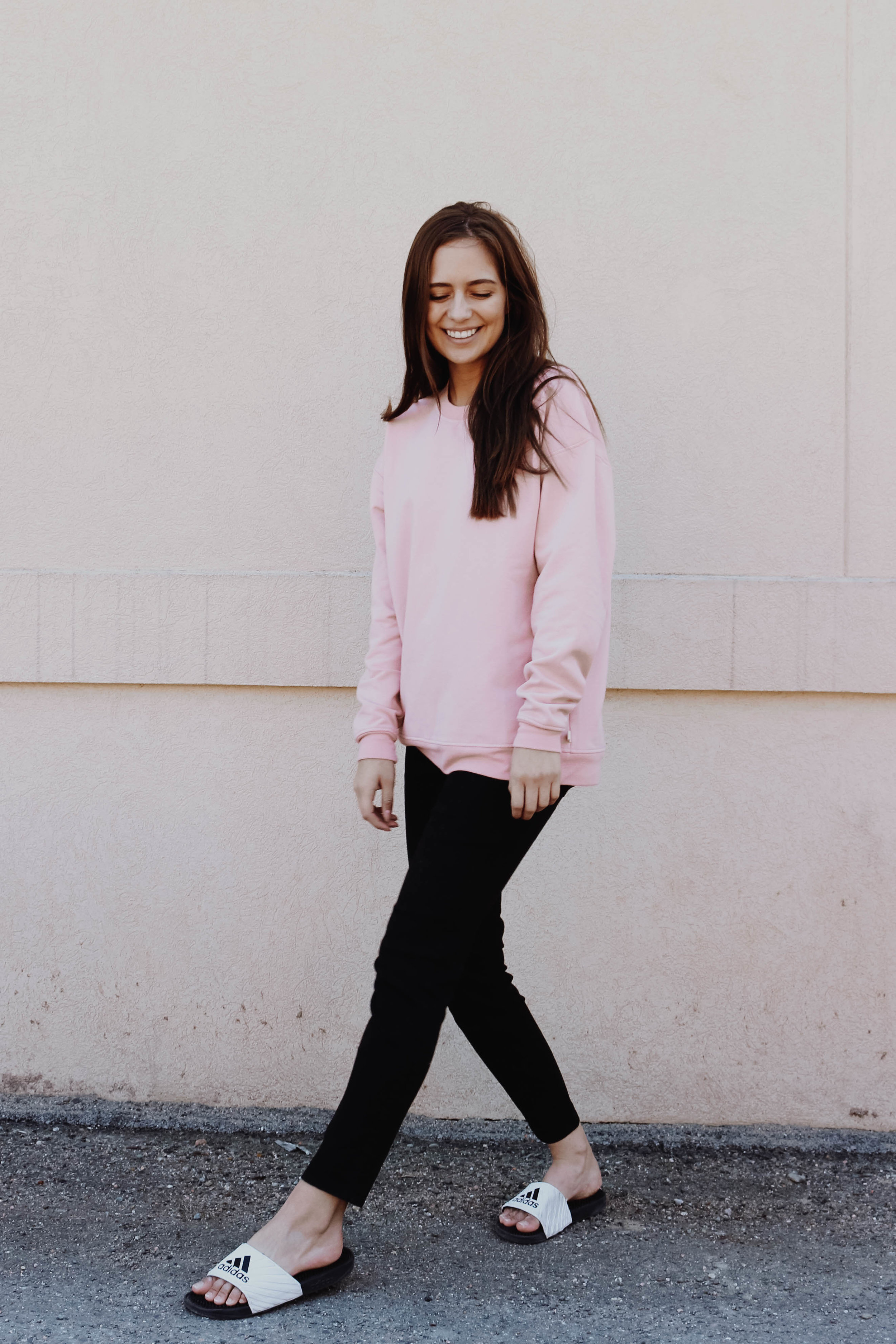 Jessie Sweatshirt - Hutchison / Skinny Yoga Jeans (Black) - Yoga Jeans
