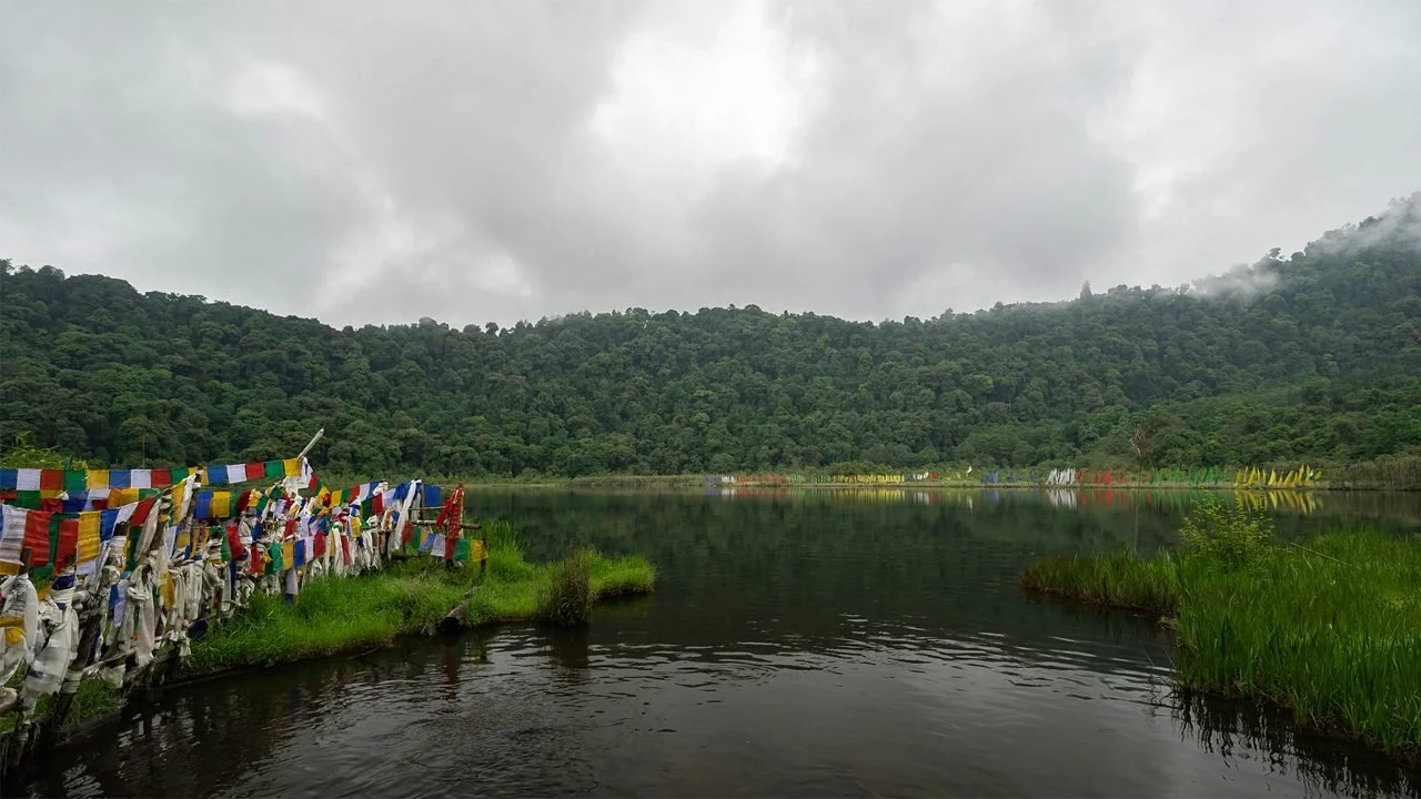 Khecheopalri Lake.jpeg