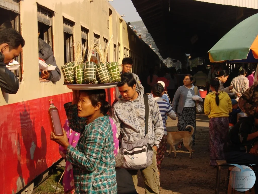 ႊTaking the train
