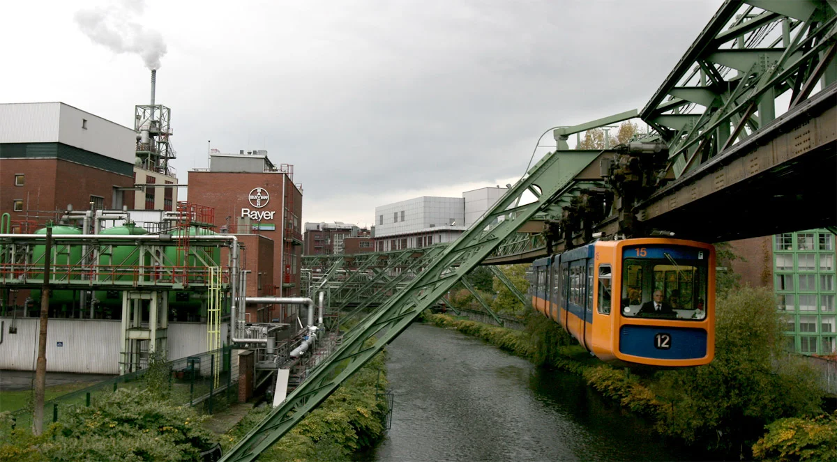 IMG_3369_schwebebahn.jpg