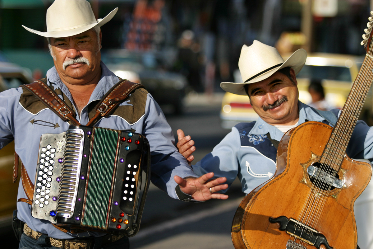 IMG_4671_tijuana_musicos.jpg