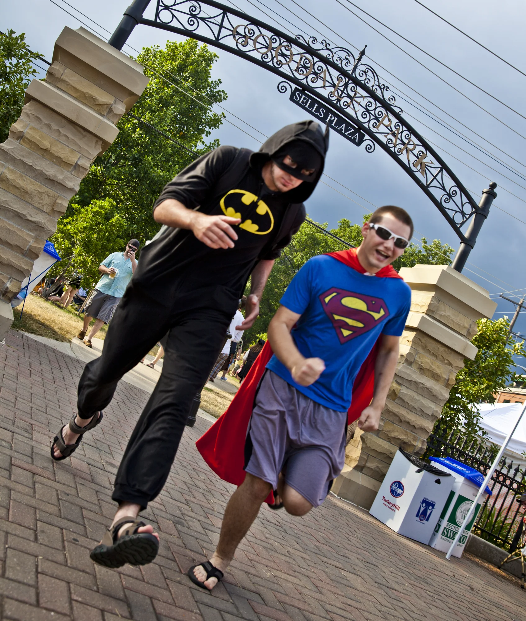 BAT VS SUPER