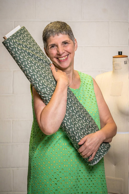 Mercedes Mercedes is 57, lives in Brighton, and is a School Reprographics Technician. She was taught to sew by her grandmother and as a teenager she realised that sewing could help her create her own style. She says she is no longer fashion-forward and describes her style as comfortable with a hint of Brighton chic Follow her on Instagram – @ohsewthatmercedes