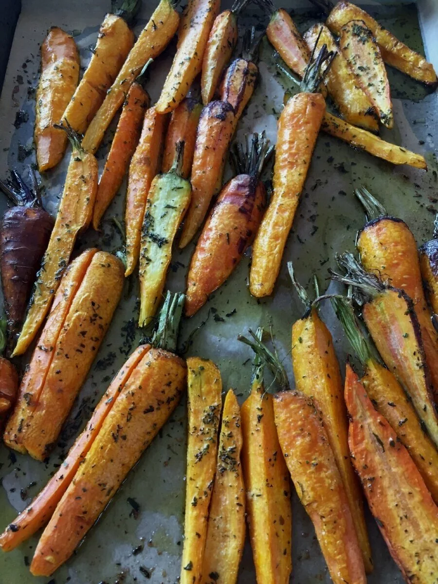 Roasted Tarragon and Parsley Carrots