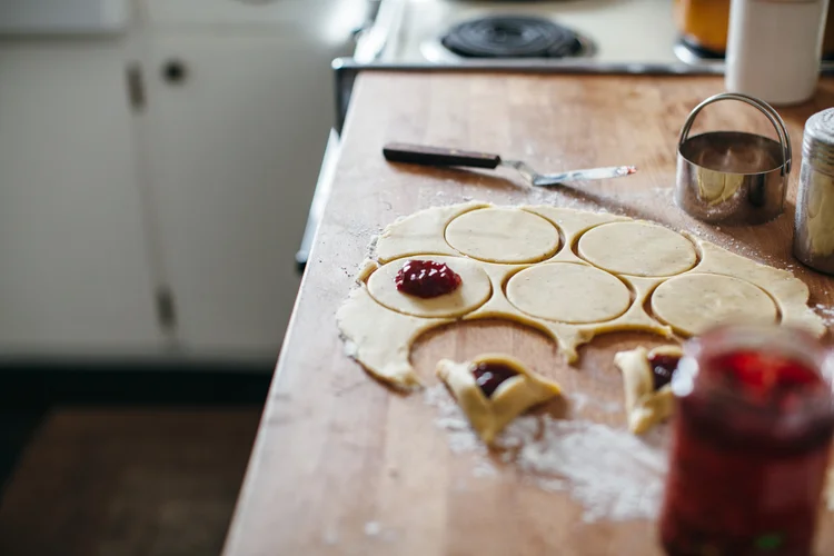 e5af0-yeh_hamantaschen.jpg